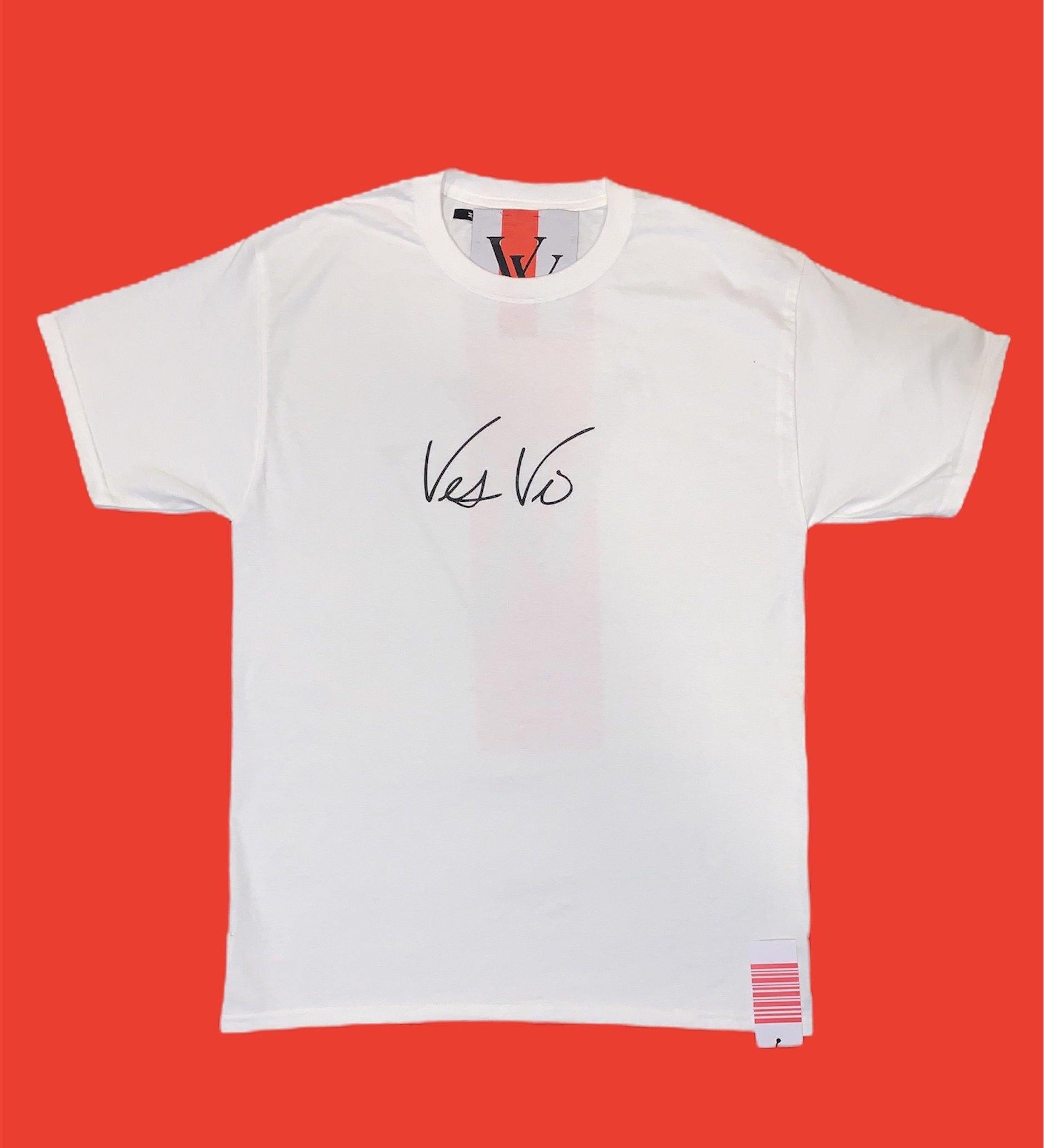 Ves Vi "Signature" Tee - 90215 Virtual World